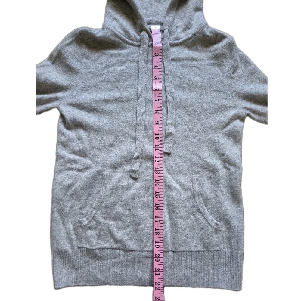 Chelsea & Theodore 100% Cashmere Hoodie Sweater Gray Pink Star Sleeve S/P - Picture 8 of 8